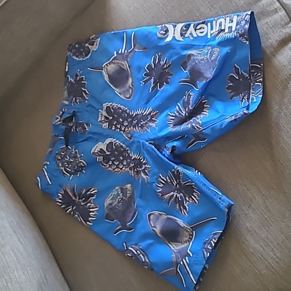 Hurley boys swim shorts